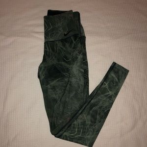 Green nike workout leggings :)